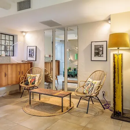 Hotel La