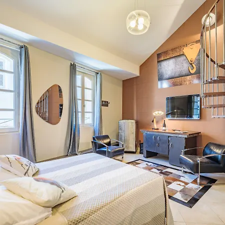 La Hotel Villeneuve-lès-Avignon